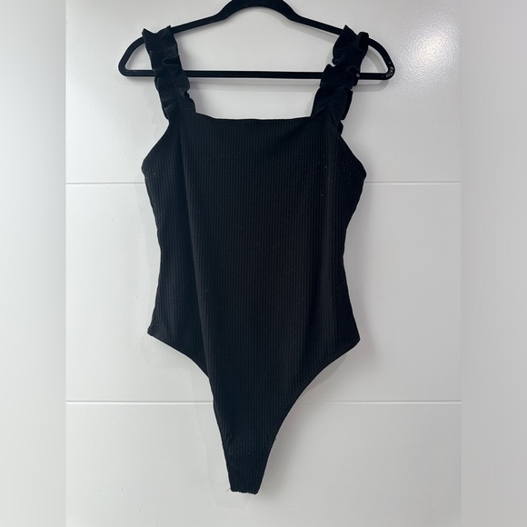 Elodie black ruffle strap ribbed bodysuit casual summer vacation business M - Picture 7 of 11